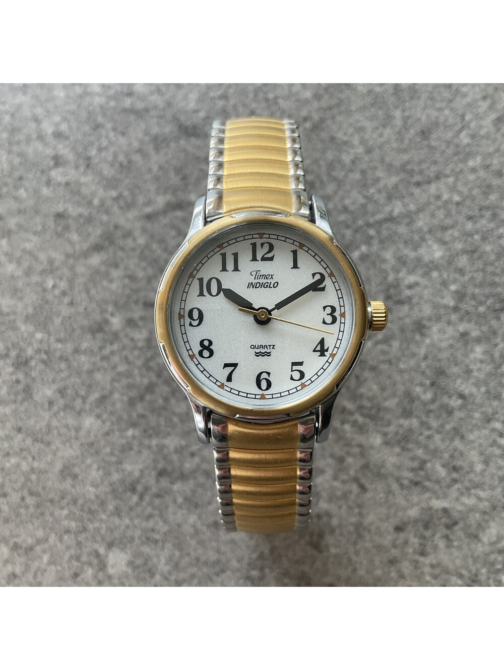 Beautiful Timex Womens Watch Two Tone Gold/Silver Case and Band W/Indiglo Bin S